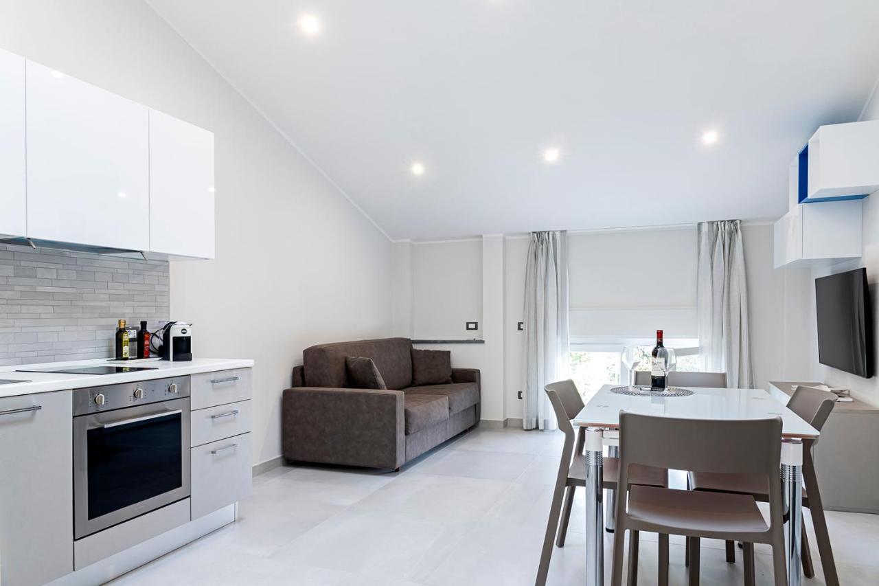 Versilia Residence - Colombo 利多迪卡马约雷 外观 照片